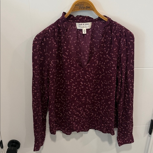 Anthropologie Plum Floral V-Neck Blouse size XS - Picture 3 of 7